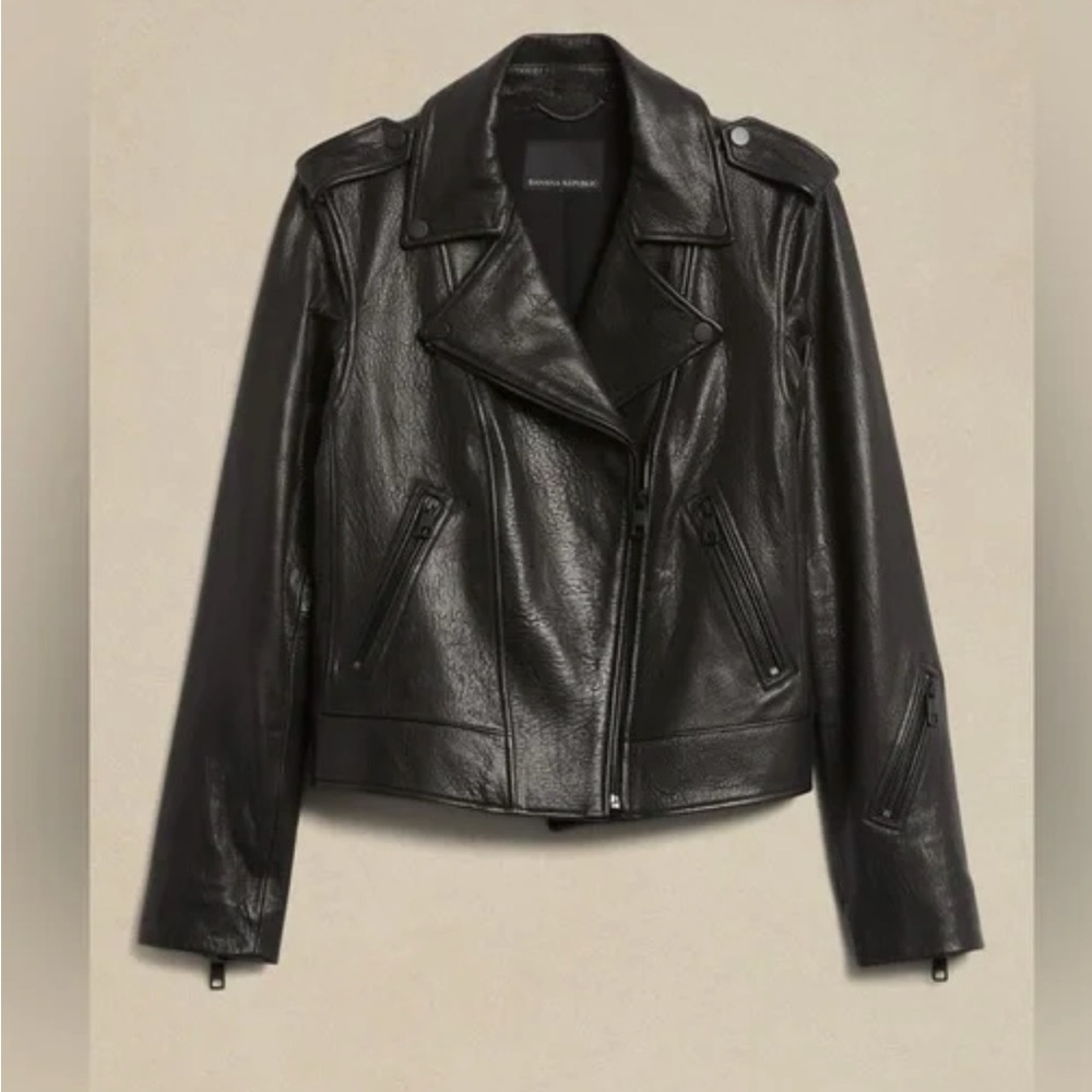 NWOT Banana Republic Essential Leather Jacket
